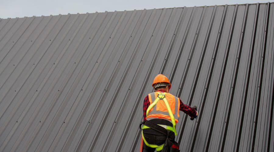 Expert new roof installation services in De Soto, WI